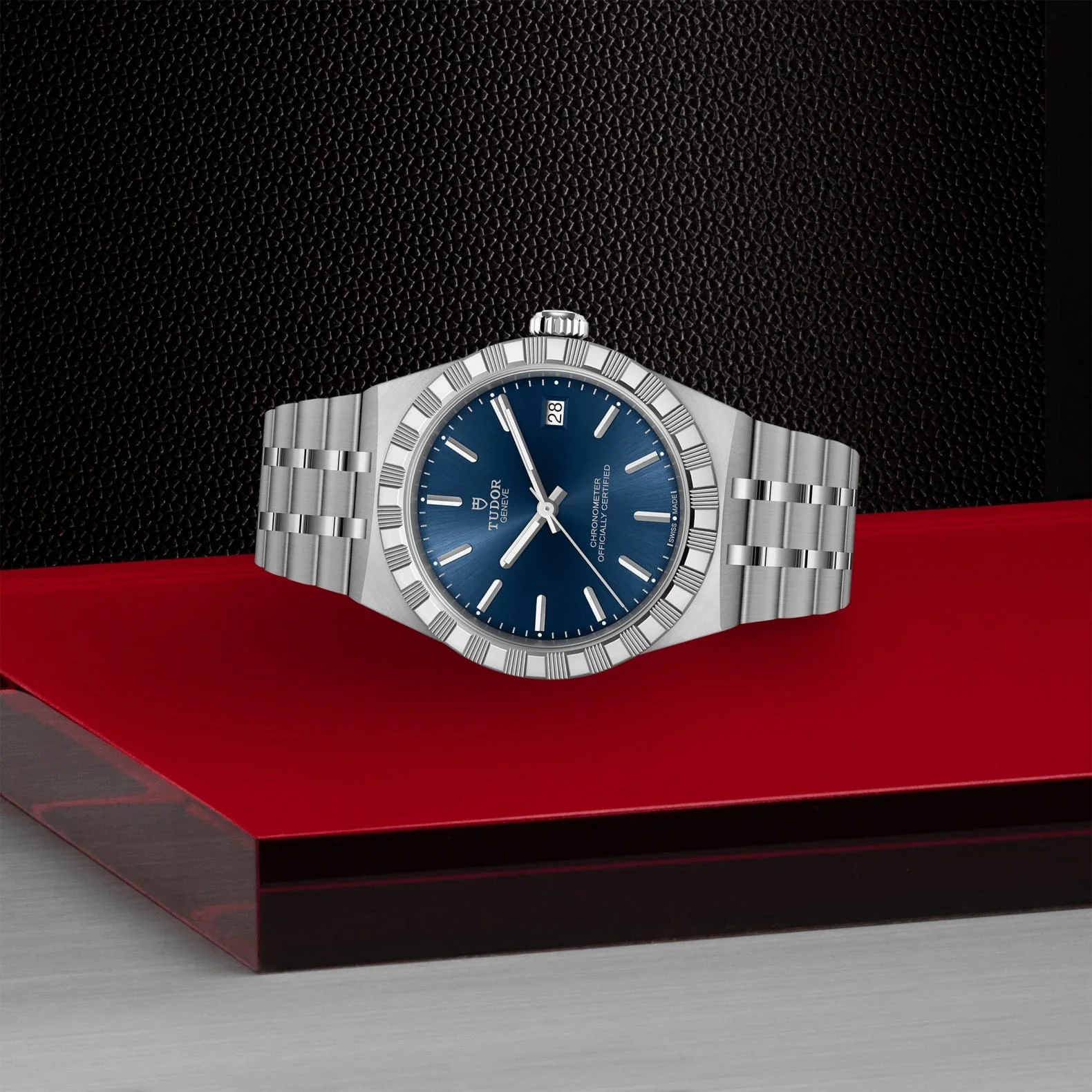 TUDOR Royal 36mm Steel M2836C1A0-0102 - Image 3