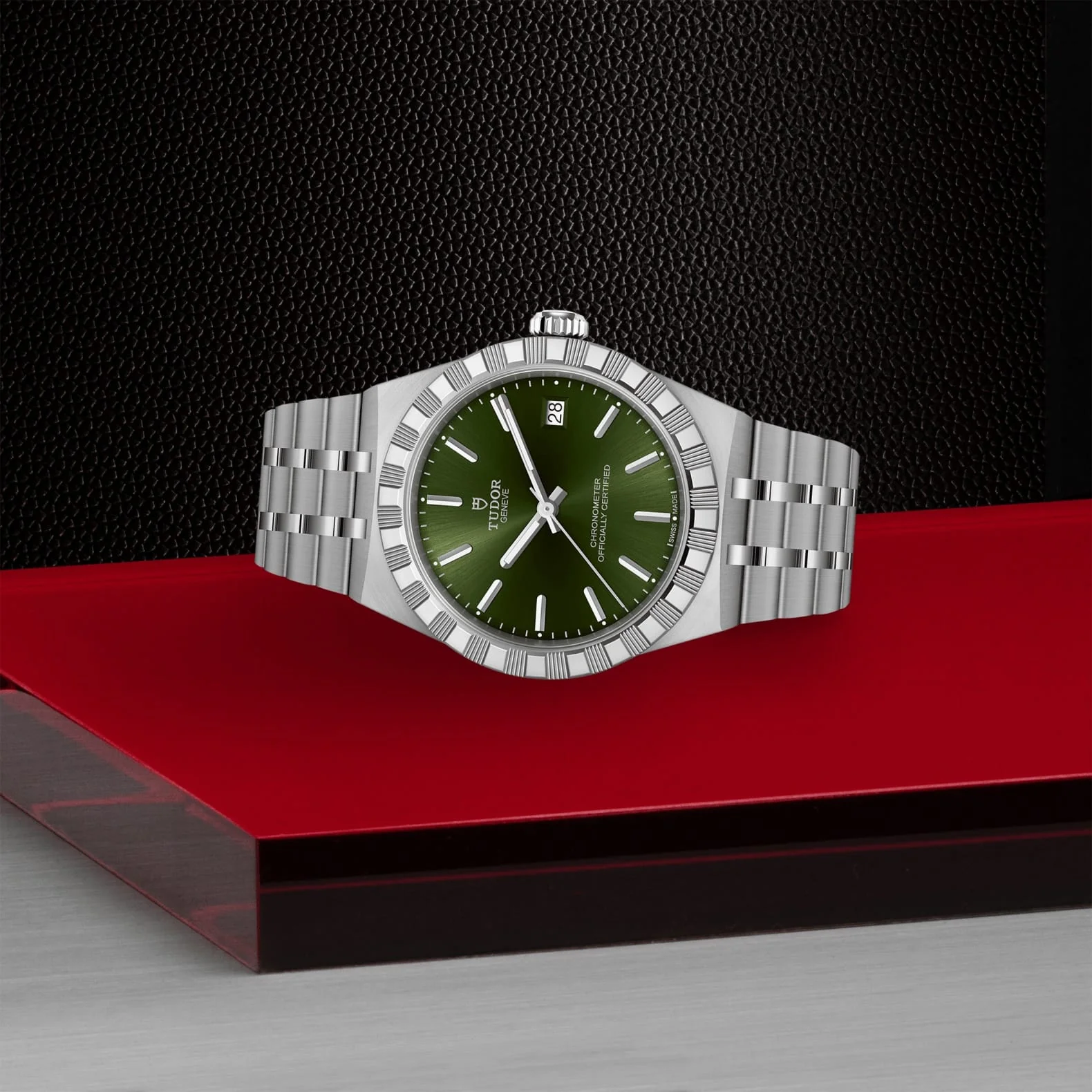 TUDOR Royal 36mm Steel M2836C1A0-0103 - Image 3