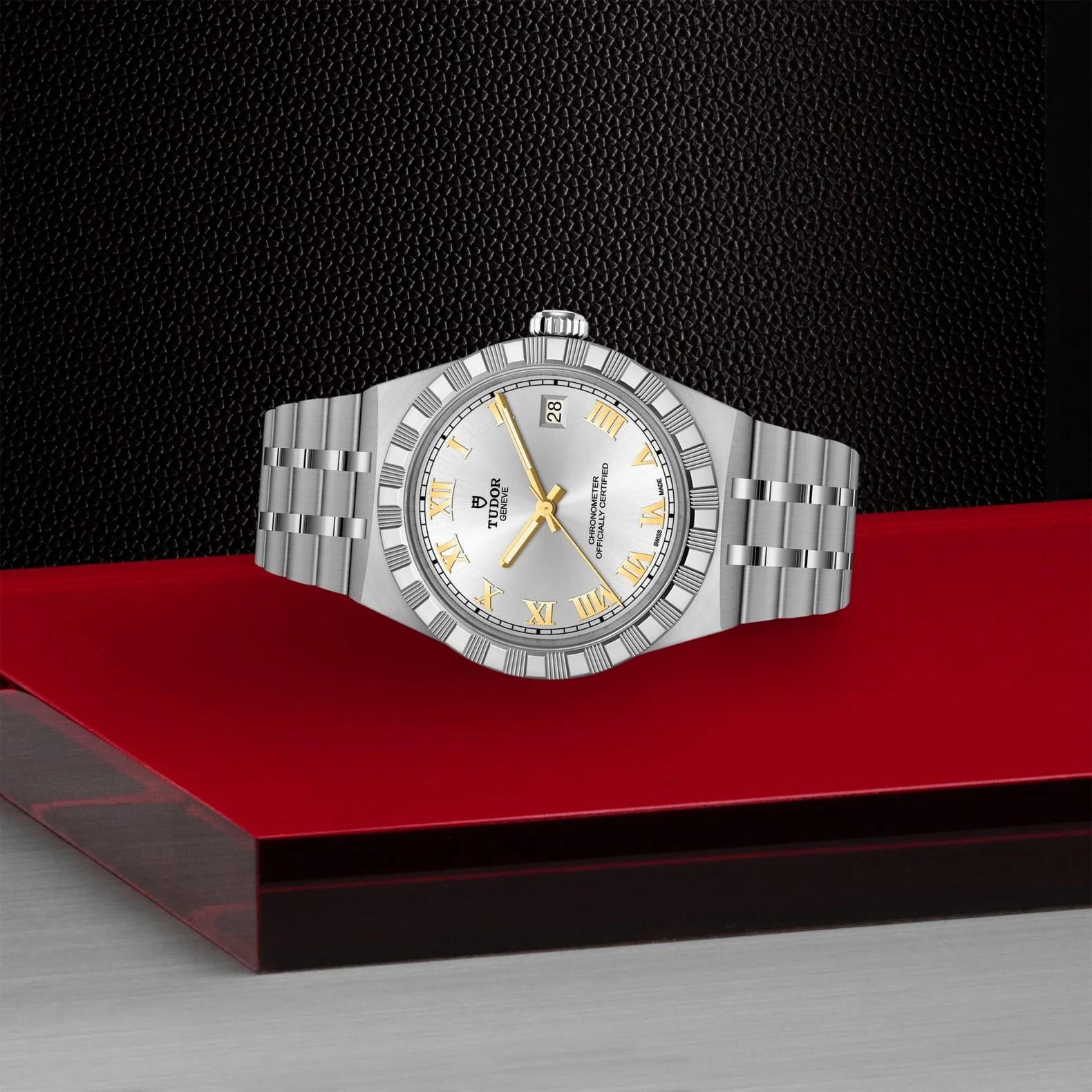 TUDOR Royal 36mm Steel M2836C1A0-0104 - Image 3
