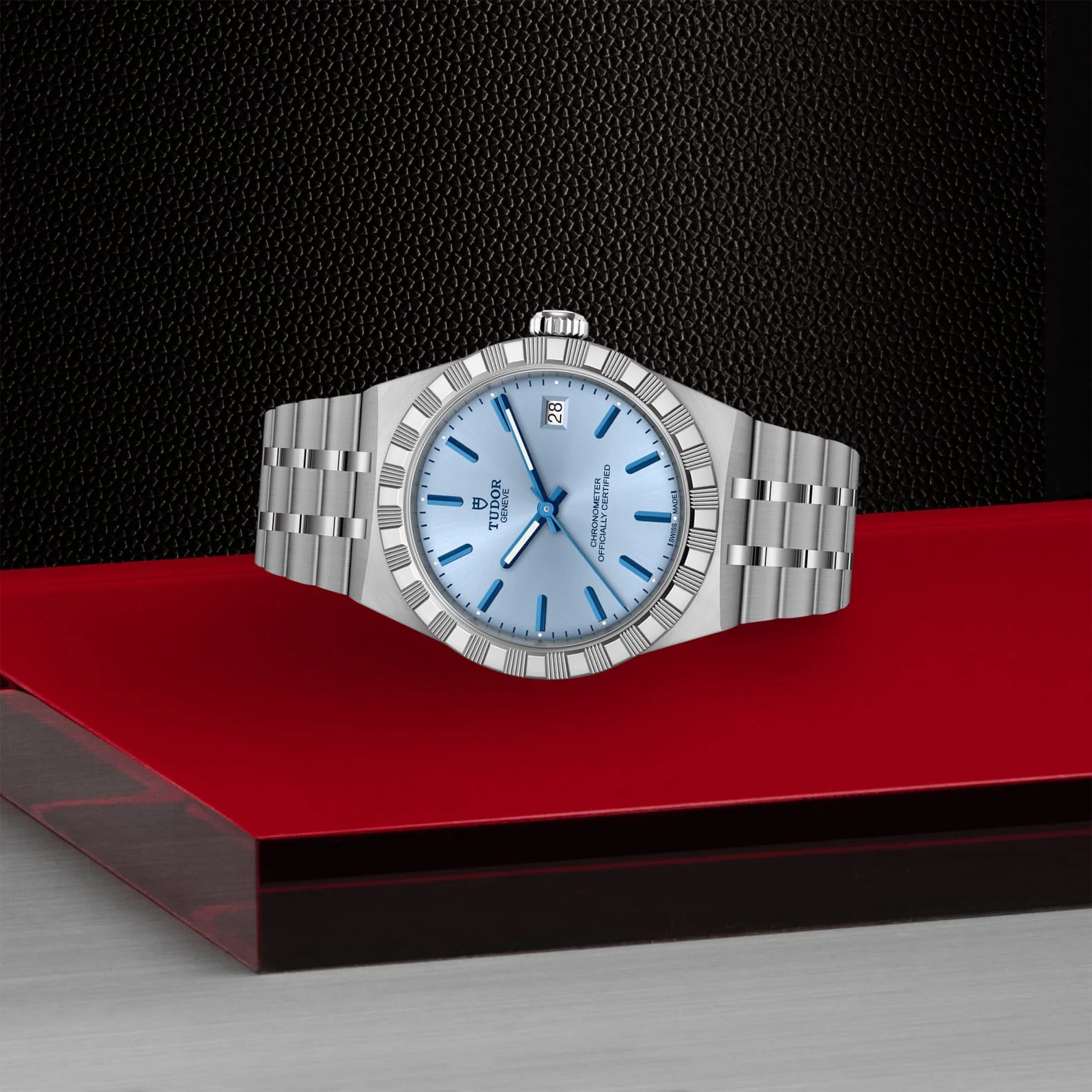 TUDOR Royal 36mm Steel M2836C1A0-0106 - Image 3