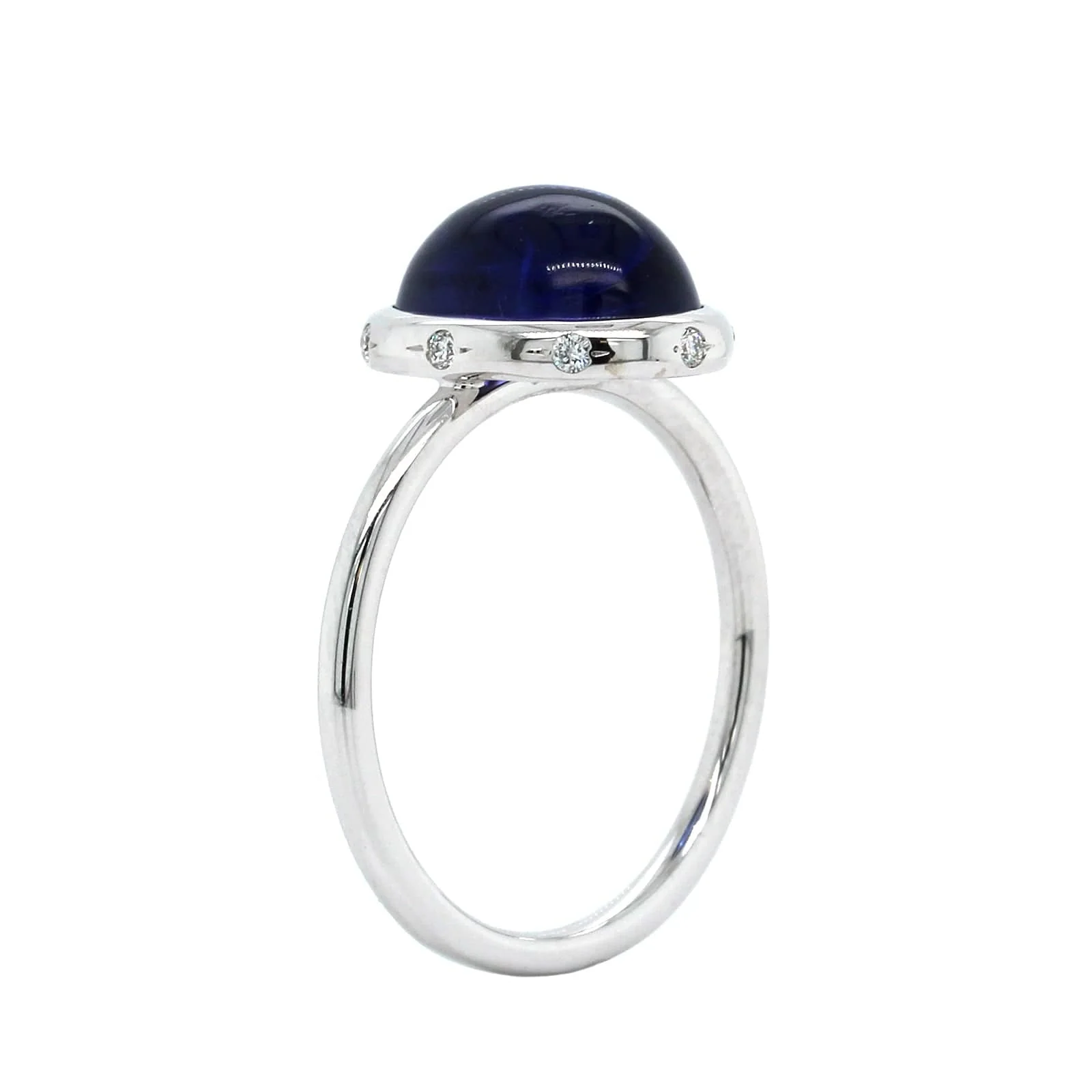 18K White Gold Cabochon Tanzanite Ring - Image 3
