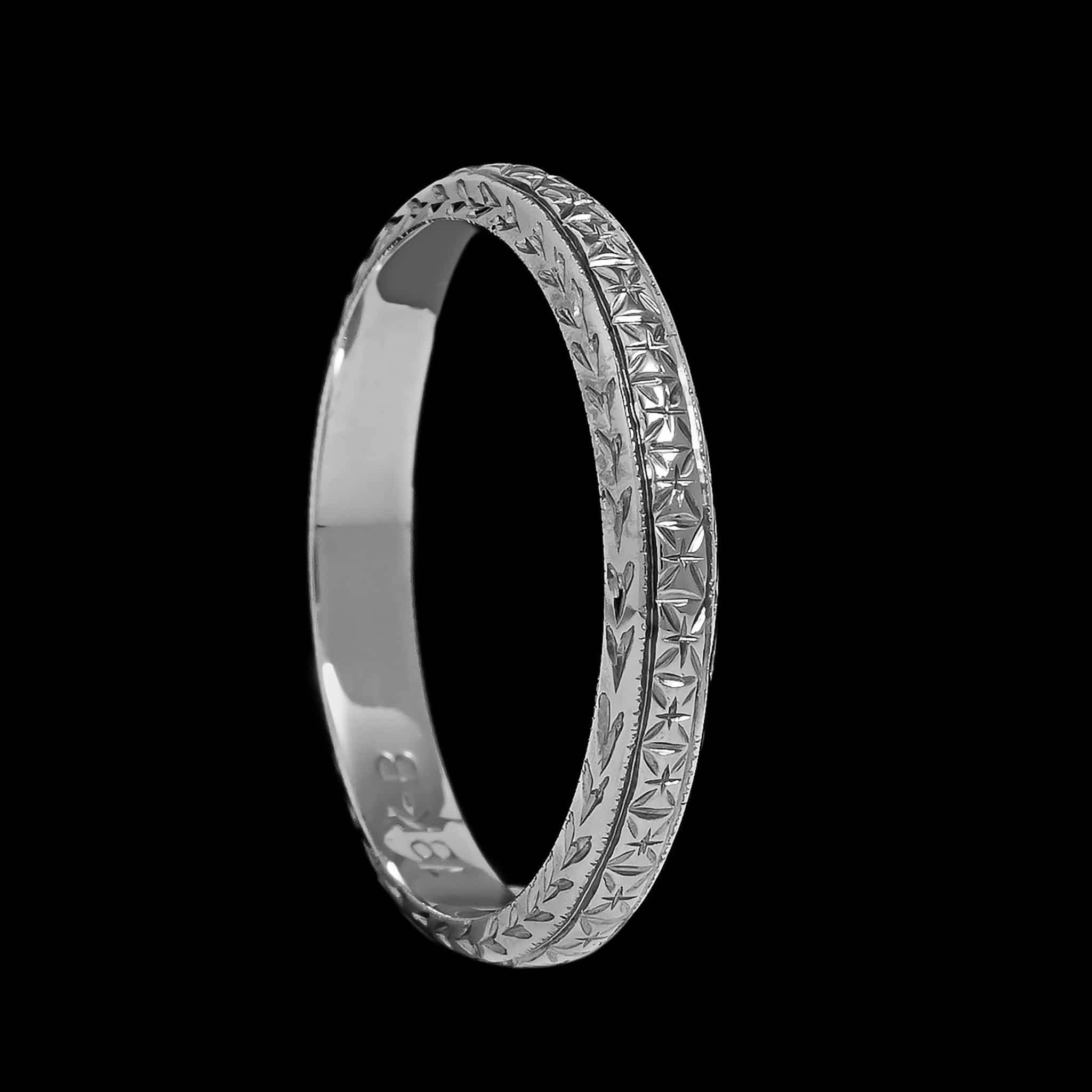 Vintage 18K White Gold Estate Engraved Wedding Band - Image 2