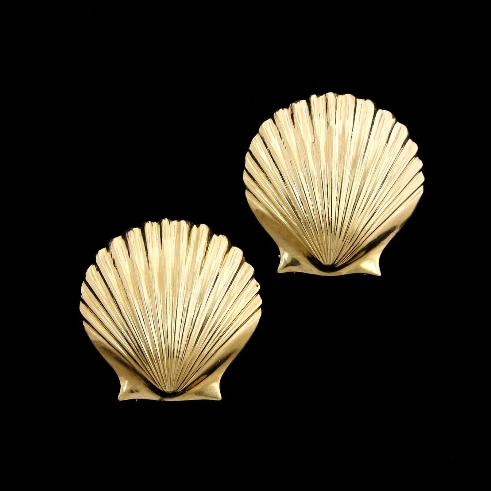 Vintage Tiffany & Co. 14K Yellow Estate Gold Shell Dress Clips
