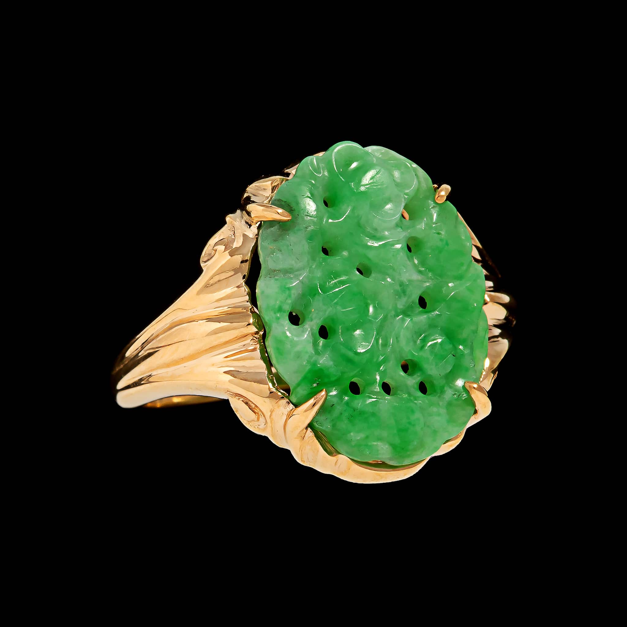 Vintage Walter Lampl 14K Yellow Gold Estate Carved Jadeite Ring