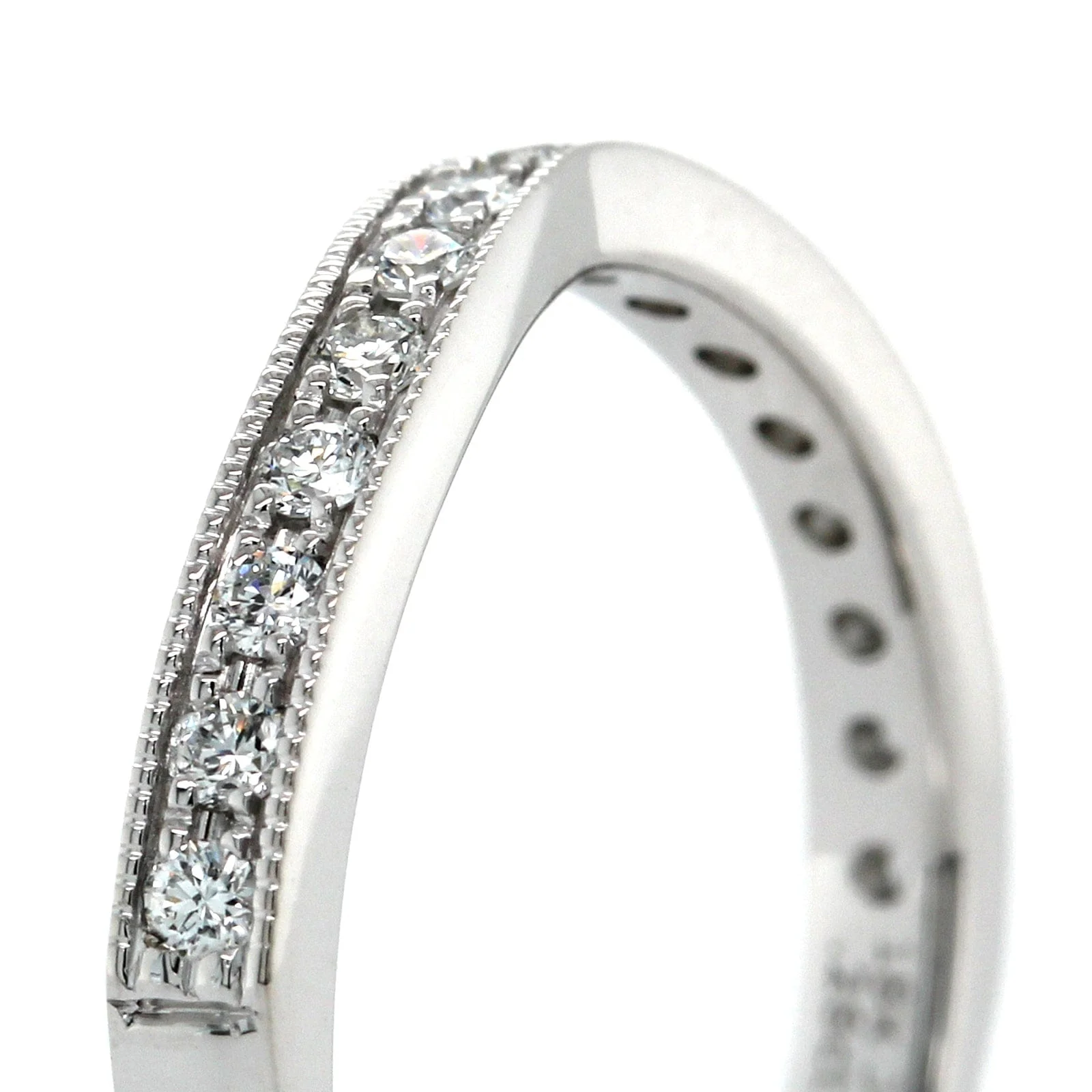 18K White Gold Medium Curve Milgrain Diamond Band - Image 4
